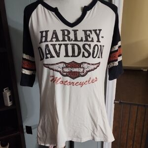 Harley-Davidson Cream and Black V-Neck Tee